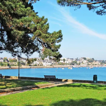 Apartment Le Bellevue-1 By Interhome Dinard